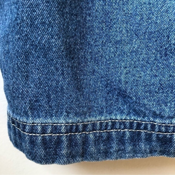 VINTAGE denim midi dress with buttons at sides and patch pockets. - Picture 6 of 6